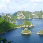 Halong bay overviews from sky